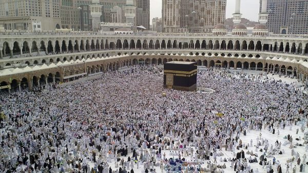 Representative image of Hajj pilgrims at the Kaaba in Makkah