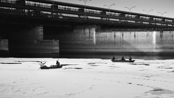 Illustrative river infrastructure, not the proposed Padma Barrage