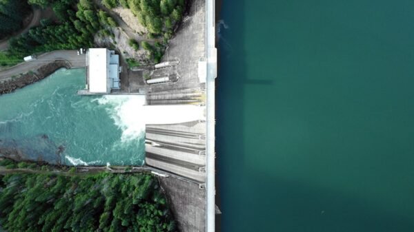Illustrative photograph of hydroelectric dam; not the actual reported event